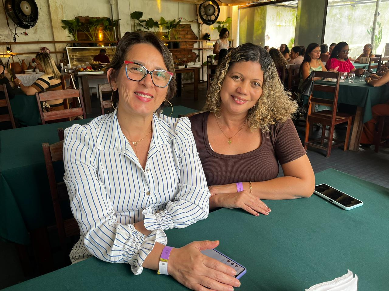 ​​​​Servidoras da Adepará celebram o dia das mães com um café da manhã especial