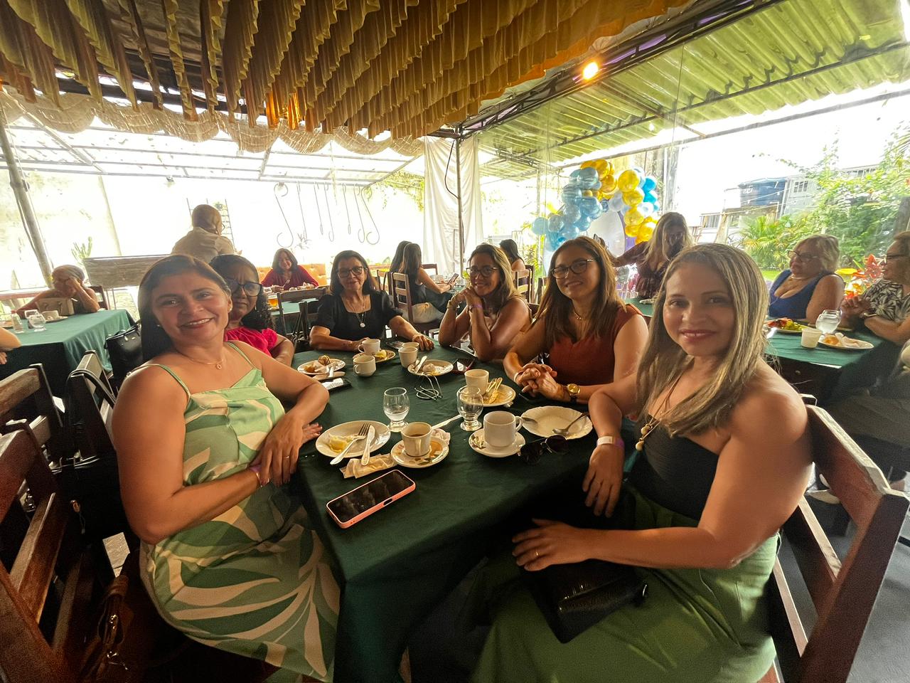 ​​​​Servidoras da Adepará celebram o dia das mães com um café da manhã especial